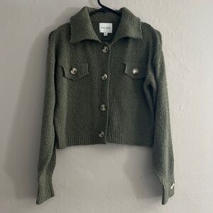 Pink Rose Green button up sweater size small